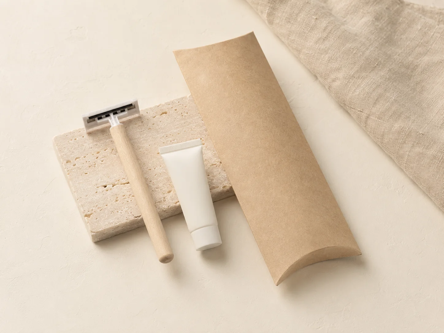 NTOGE hotel shaving kits