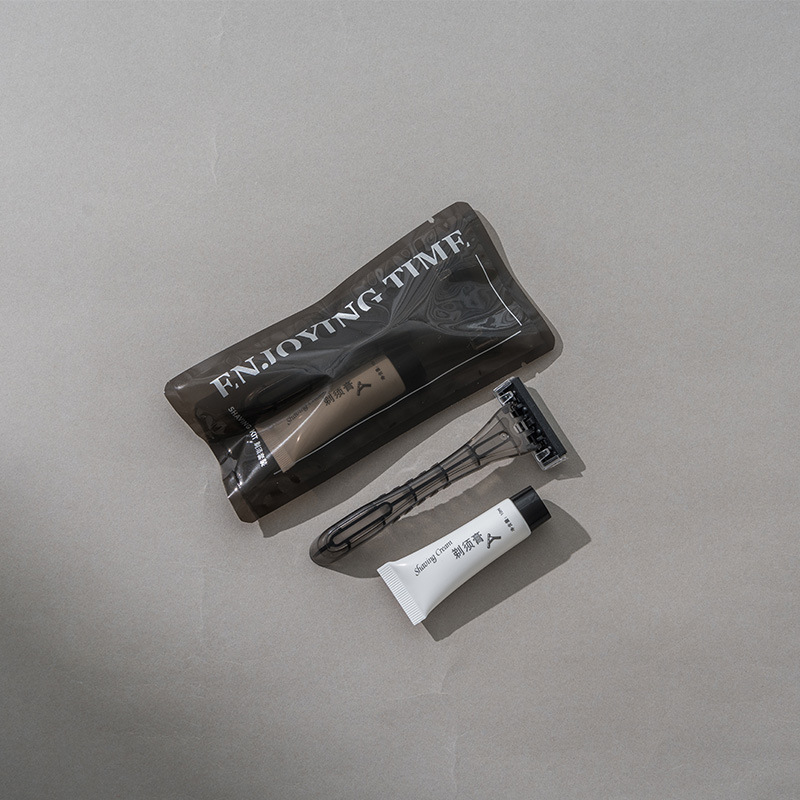 CEY03 – Shaving Kits