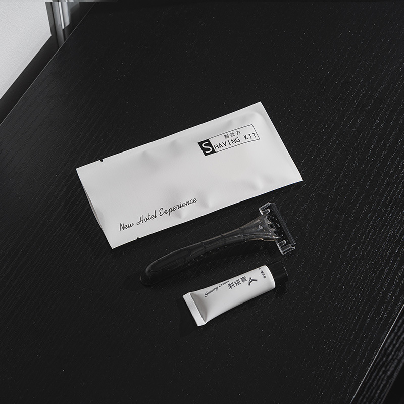 CR04 – Shaving Kits
